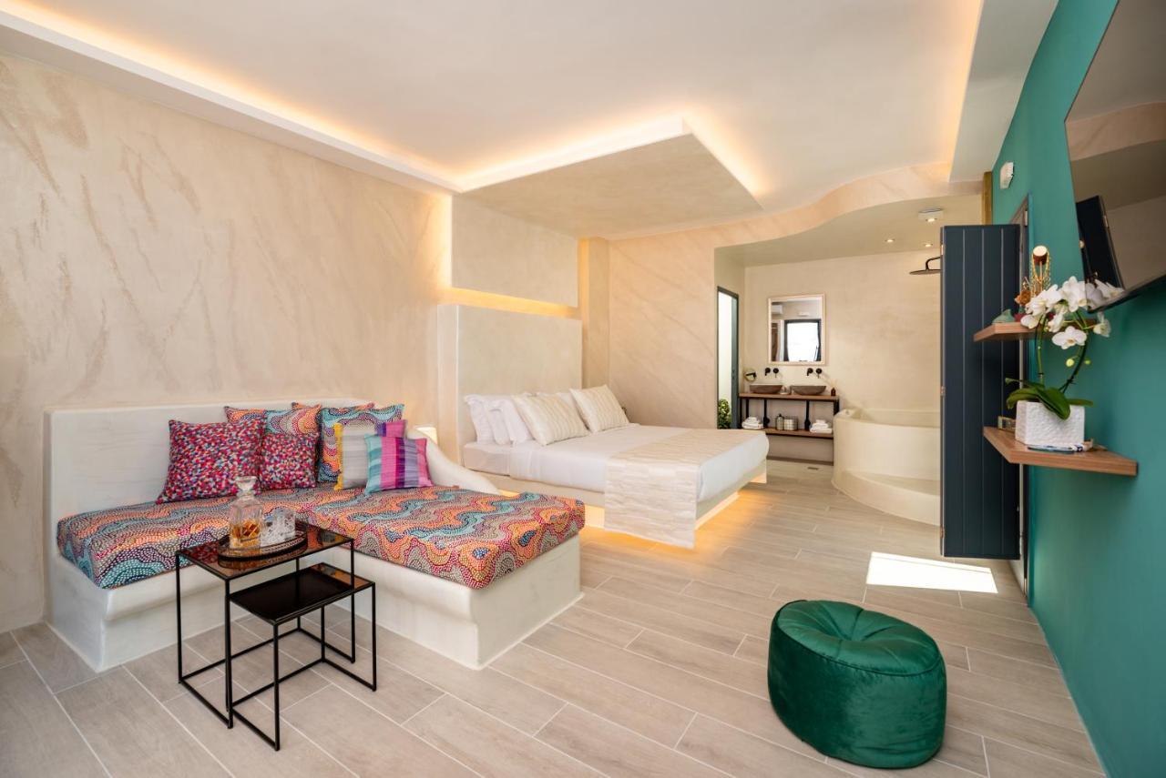 Saint Sin Suites - Adults Only Imerovigli  Exterior photo
