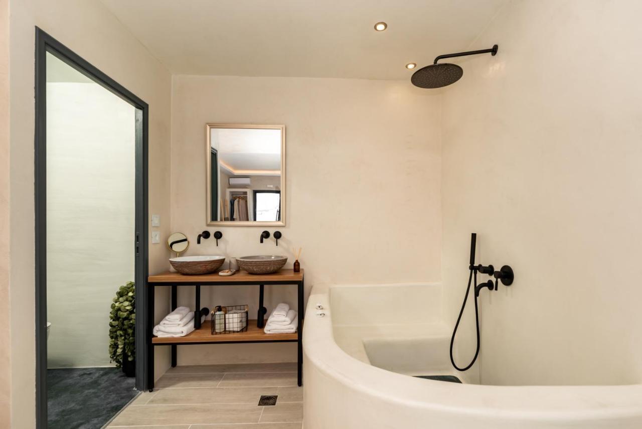 Saint Sin Suites - Adults Only Imerovigli  Exterior photo