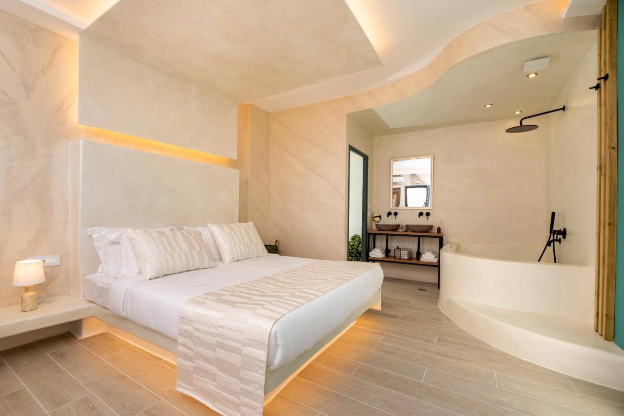 Saint Sin Suites - Adults Only Imerovigli  Exterior photo