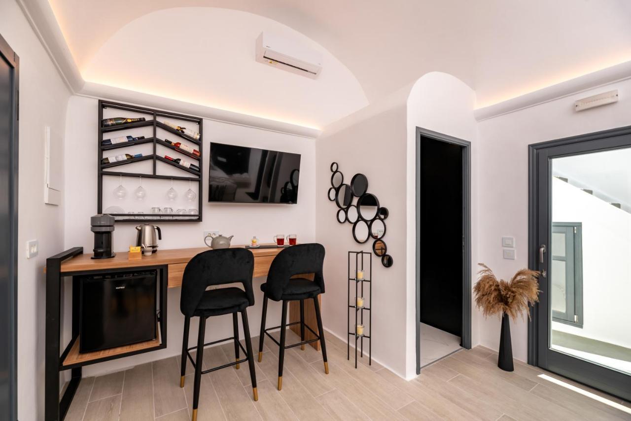Saint Sin Suites - Adults Only Imerovigli  Exterior photo